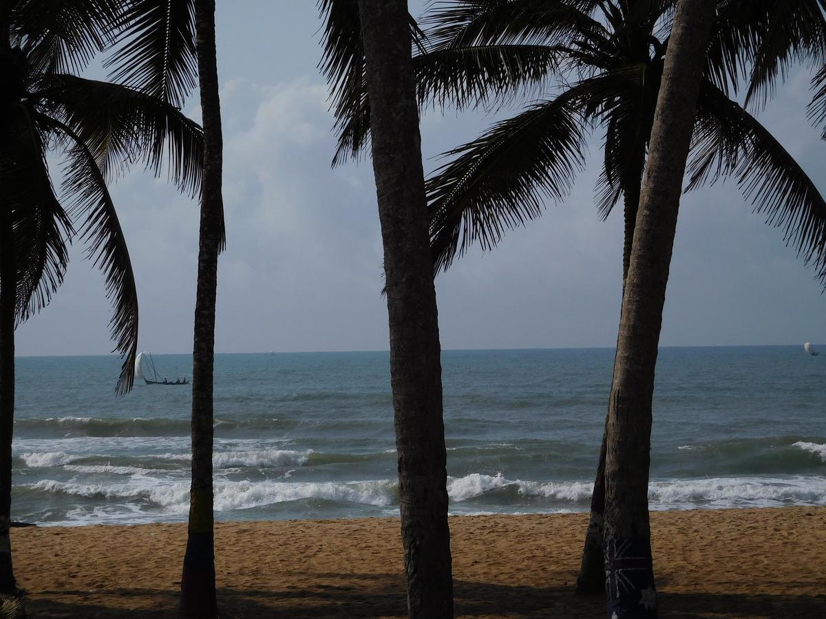 Ko-Sa Beach Resort Ltd Ampeni Bagian luar foto