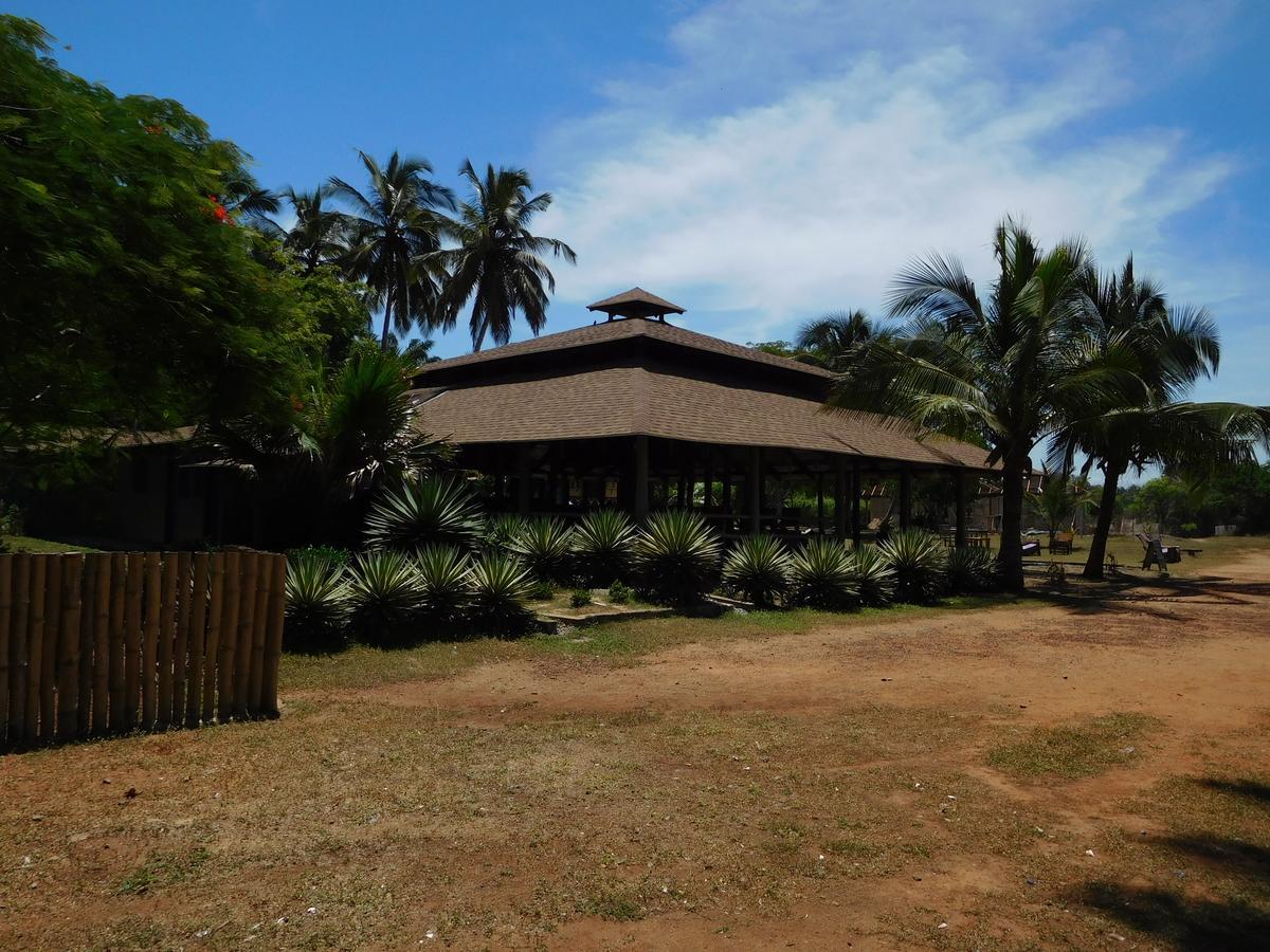 Ko-Sa Beach Resort Ltd Ampeni Bagian luar foto